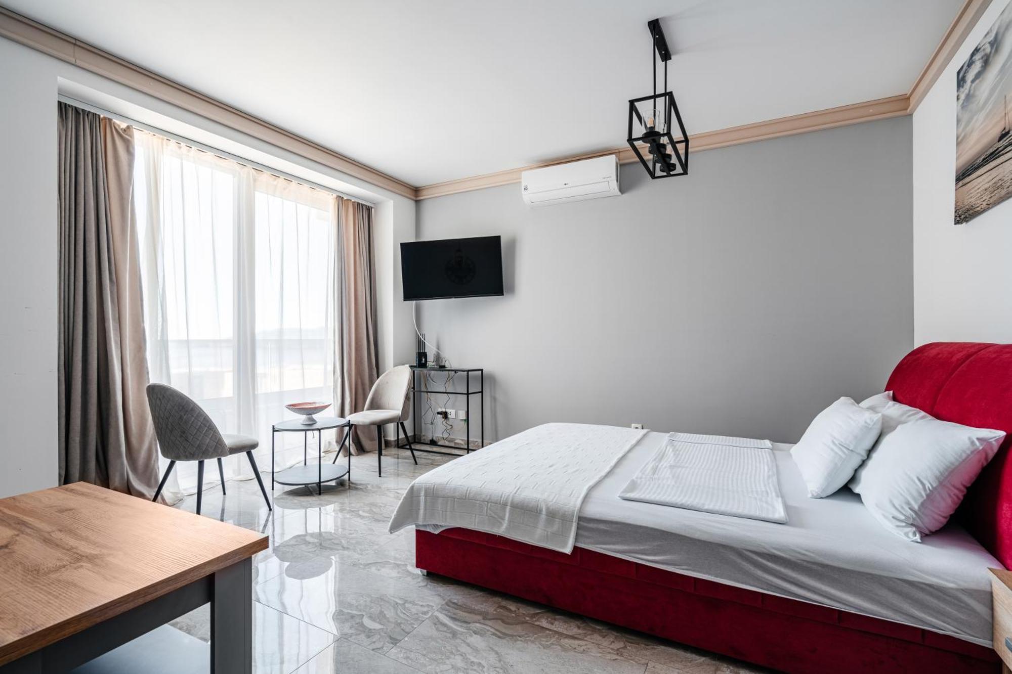 Aura Tower Aparments By In דירה *