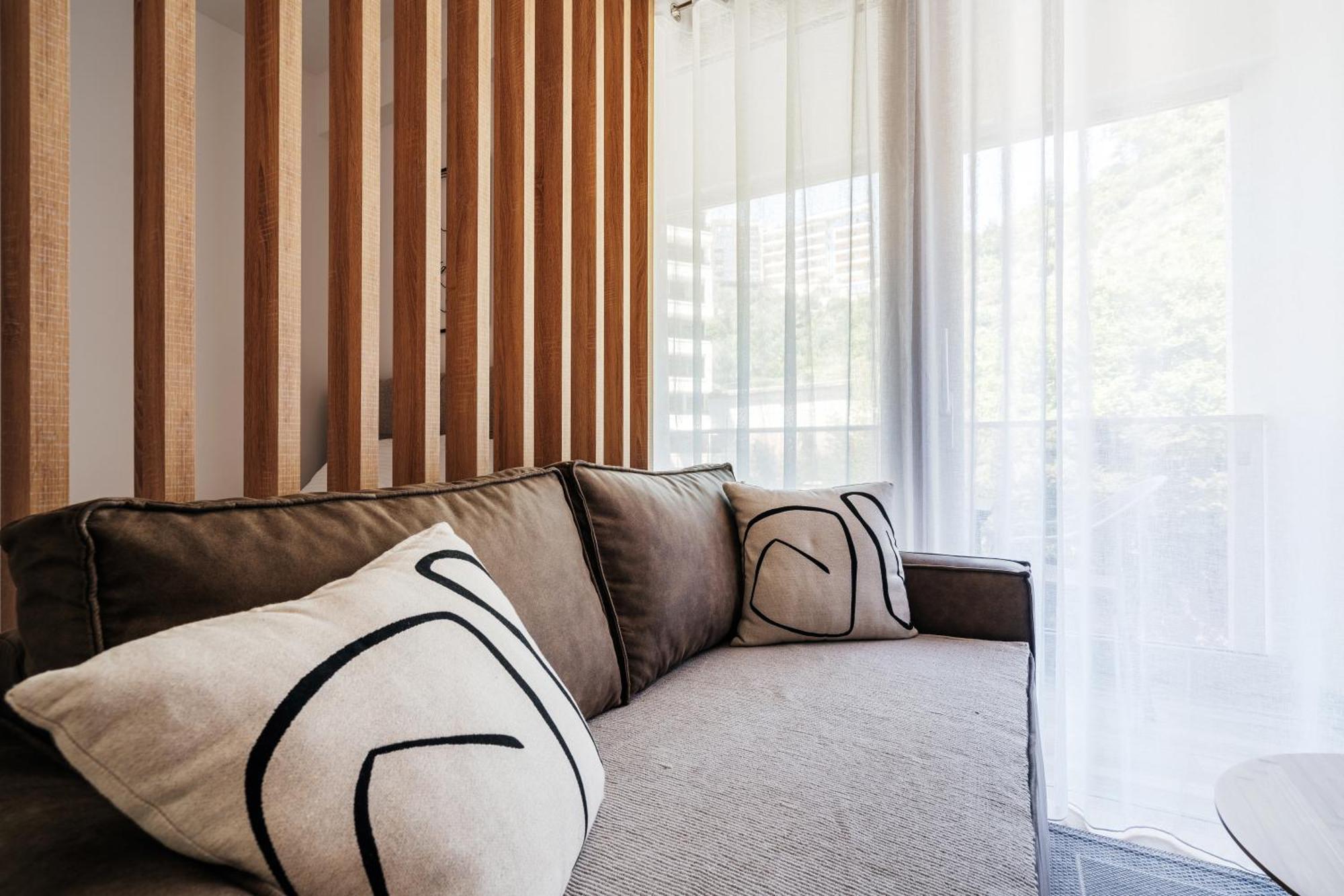 Aura Tower Aparments By In דירה *