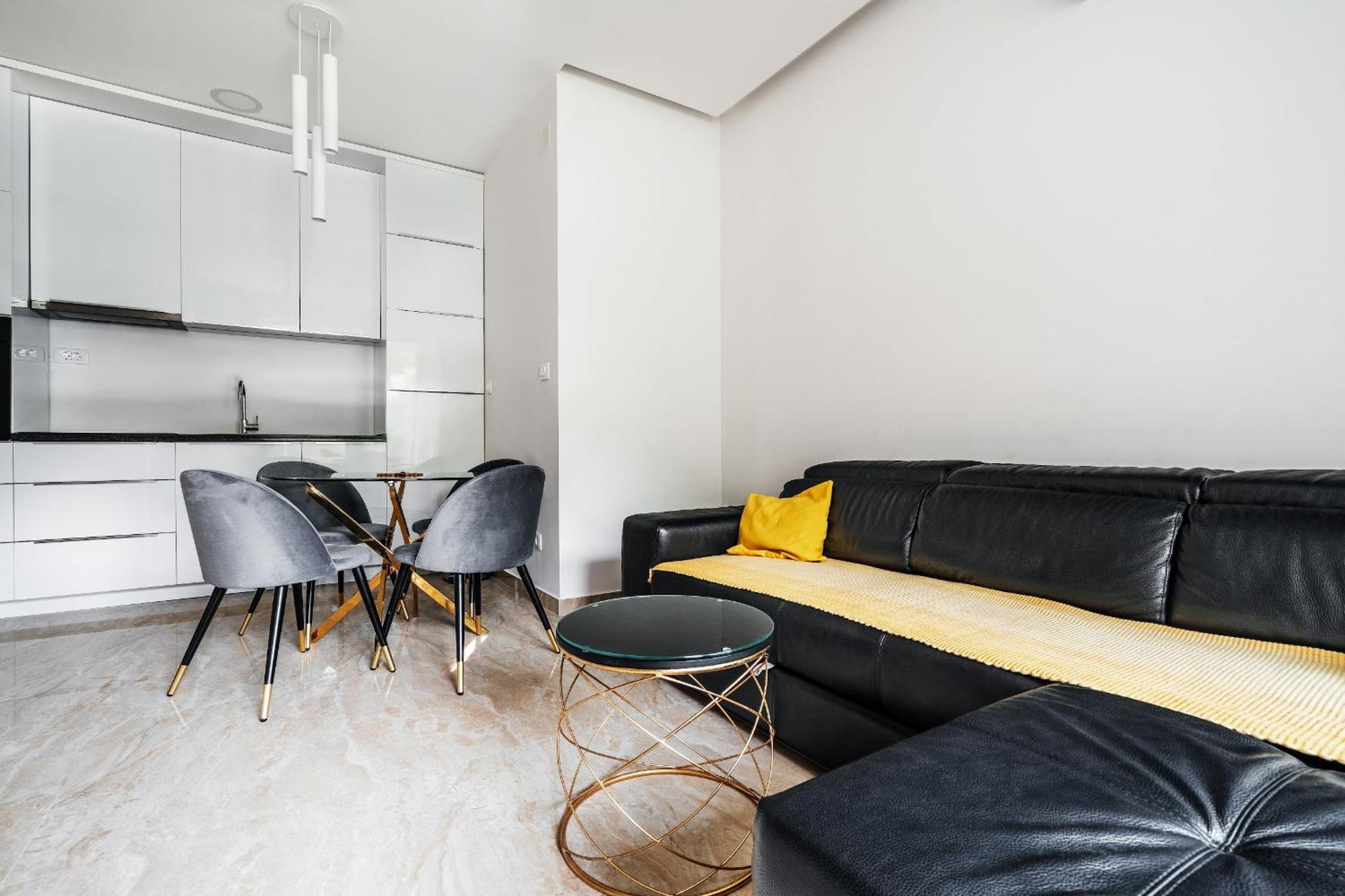 Aura Tower Aparments By In Апартаменты