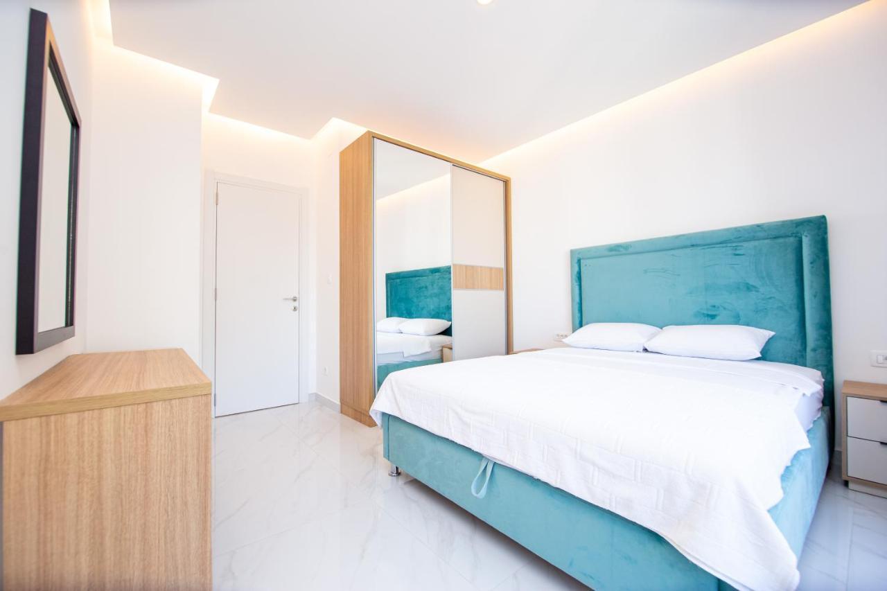 Apartman Aura Tower Aparments By In Rafailovici